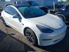 5YJ3E1EB4NF244600 2022 TESLA MODEL 3