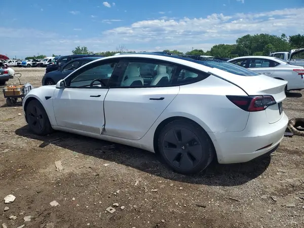 5YJ3E1EB4NF248808 2022 TESLA MODEL 3 - Image 2