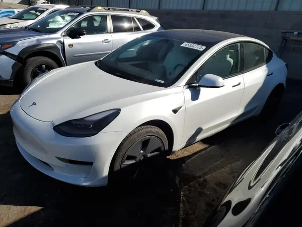 5YJ3E1EB4NF249277 2022 TESLA MODEL 3 - Image 1