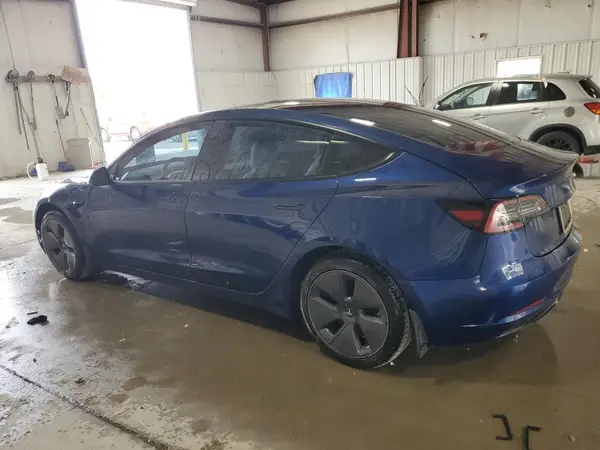 5YJ3E1EB4NF250610 2022 TESLA MODEL 3 - Image 2