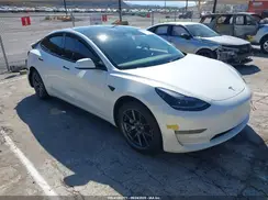 5YJ3E1EB4NF255578 2022 TESLA MODEL 3