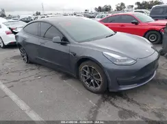 5YJ3E1EB4NF255905 2022 TESLA MODEL 3