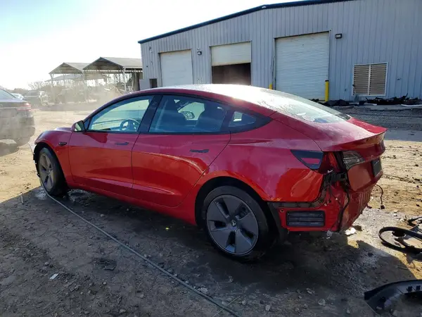 5YJ3E1EB4NF257007 2022 TESLA MODEL 3 - Image 2
