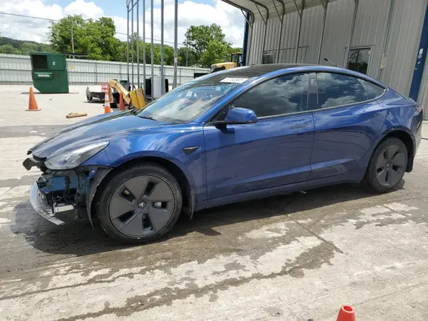 5YJ3E1EB4NF257279 2022 TESLA MODEL 3 - Image 1