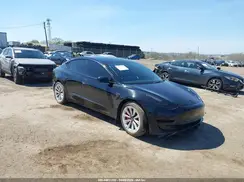 5YJ3E1EB4NF259016 2022 TESLA MODEL 3