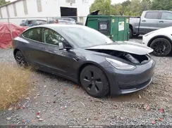 5YJ3E1EB4NF260019 2022 TESLA MODEL 3