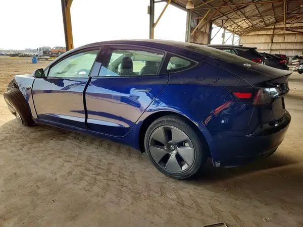 5YJ3E1EB4NF260408 2022 TESLA MODEL 3 - Image 2