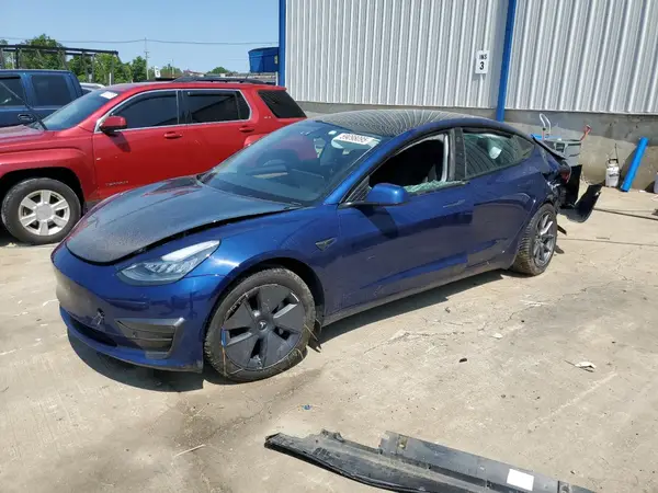 5YJ3E1EB4NF260974 2022 TESLA MODEL 3 - Image 1