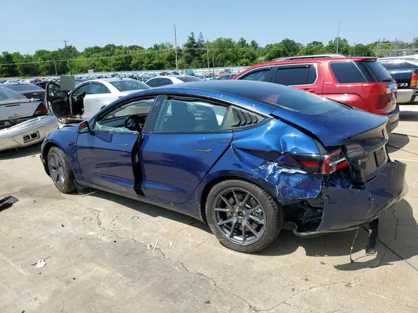 5YJ3E1EB4NF260974 2022 TESLA MODEL 3 - Image 2