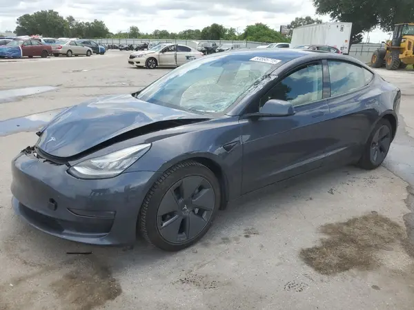 5YJ3E1EB4NF261266 2022 TESLA MODEL 3 - Image 1