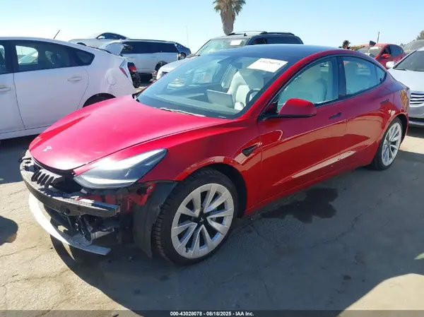 5YJ3E1EB4NF269643 2022 TESLA MODEL 3 - Image 2