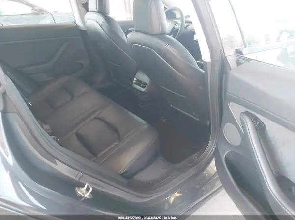 5YJ3E1EB4NF274079 2022 TESLA MODEL 3 - Image 8