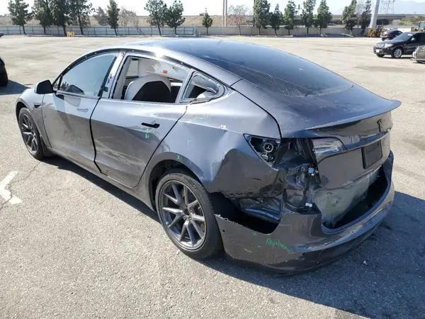 5YJ3E1EB4NF276804 2022 TESLA MODEL 3 - Image 2