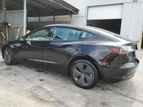 5YJ3E1EB4NF286040 2022 TESLA MODEL 3 - Image 2