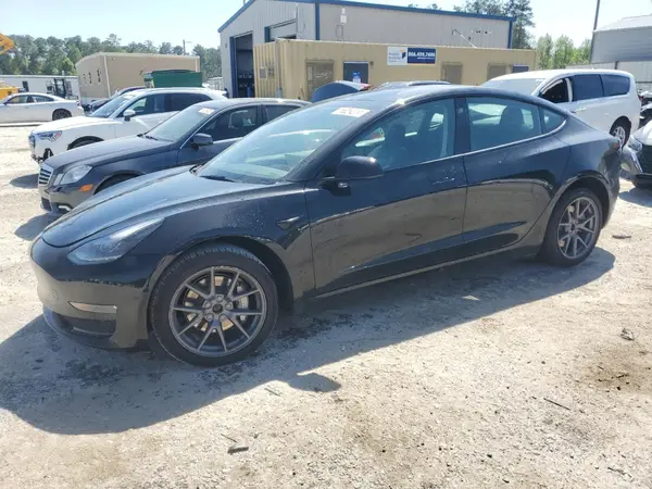 5YJ3E1EB4NF289195 2022 TESLA MODEL 3 - Image 1