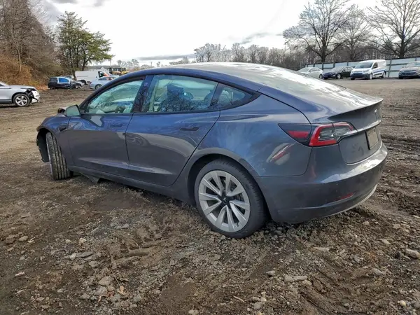 5YJ3E1EB4NF290542 2022 TESLA MODEL 3 - Image 2