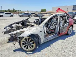 5YJ3E1EB4NF304956 2022 TESLA MODEL 3