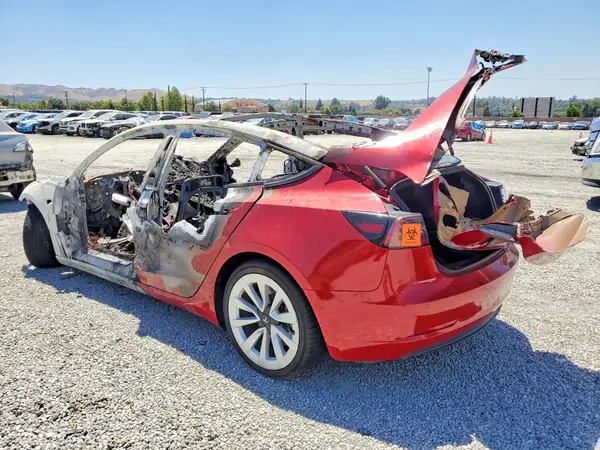 5YJ3E1EB4NF304956 2022 TESLA MODEL 3 - Image 2