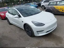 5YJ3E1EB4NF306271 2022 TESLA MODEL 3