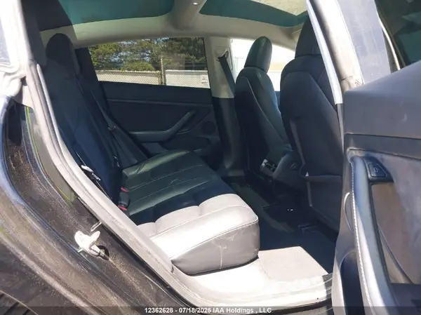 5YJ3E1EB4NF311826 2022 TESLA MODEL 3 - Image 8