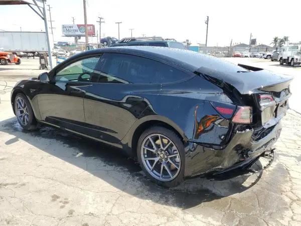 5YJ3E1EB4NF335527 2022 TESLA MODEL 3 - Image 2