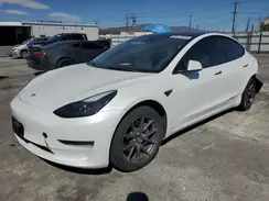 5YJ3E1EB4NF337469 2022 TESLA MODEL 3