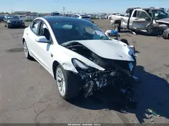 5YJ3E1EB4NF347614 2022 TESLA MODEL 3