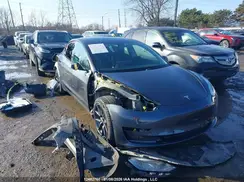 5YJ3E1EB4NF348746 2022 TESLA MODEL 3