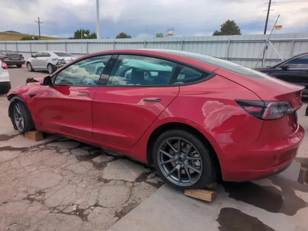 5YJ3E1EB4NF353106 2022 TESLA MODEL 3 - Image 2