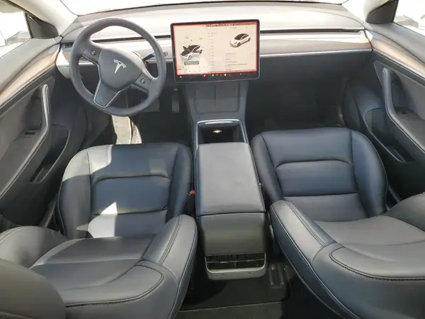 5YJ3E1EB4NF360394 2022 TESLA MODEL 3 - Image 8