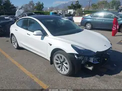 5YJ3E1EB4PF392698 2023 TESLA MODEL 3