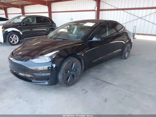 5YJ3E1EB4PF598894 2023 TESLA MODEL 3 - Image 2