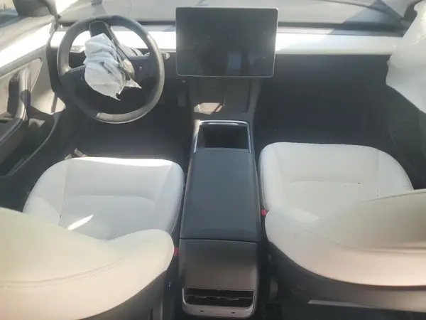 5YJ3E1EB4PF623146 2023 TESLA MODEL 3 - Image 8