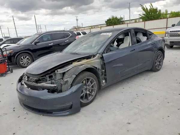 5YJ3E1EB4PF628167 2023 TESLA MODEL 3 - Image 1