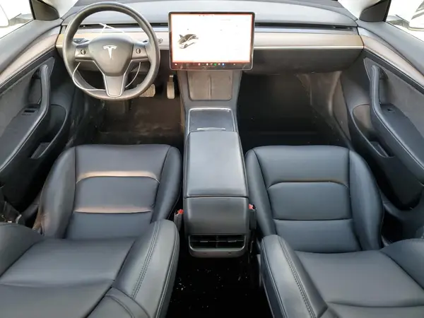5YJ3E1EB4PF633675 2023 TESLA MODEL 3 - Image 8