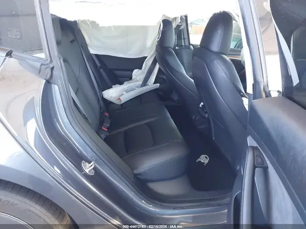 5YJ3E1EB4PF654171 2023 TESLA MODEL 3 - Image 8