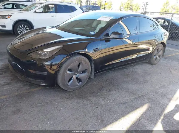 5YJ3E1EB4PF655367 2023 TESLA MODEL 3 - Image 2