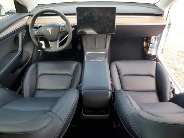 5YJ3E1EB4PF664800 2023 TESLA MODEL 3 - Image 8