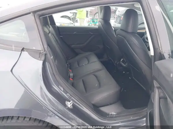 5YJ3E1EB4PF677708 2023 TESLA MODEL 3 - Image 8
