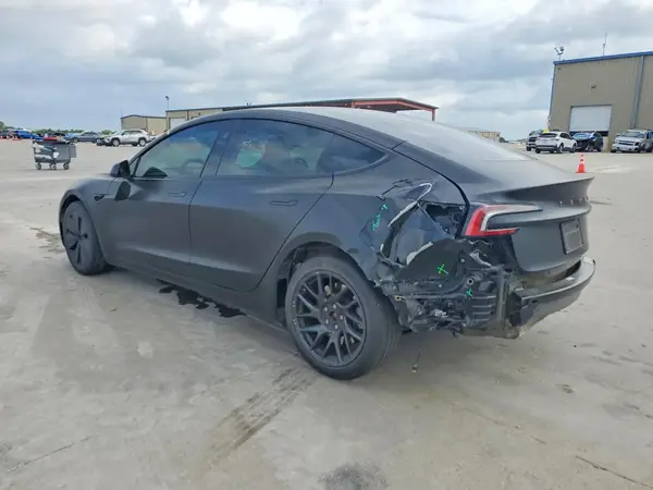 5YJ3E1EB4RF718227 2024 TESLA MODEL 3 - Image 2