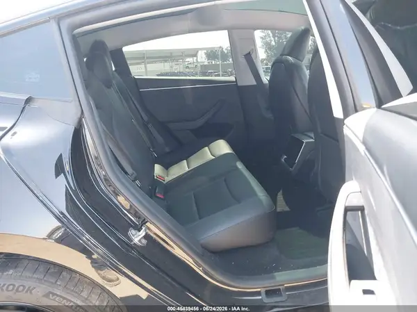 5YJ3E1EB4RF721886 2024 TESLA MODEL 3 - Image 8