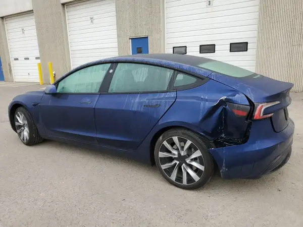 5YJ3E1EB4RF730040 2024 TESLA MODEL 3 - Image 2