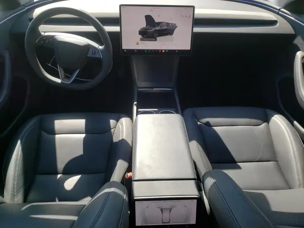 5YJ3E1EB4RF734931 2024 TESLA MODEL 3 - Image 8