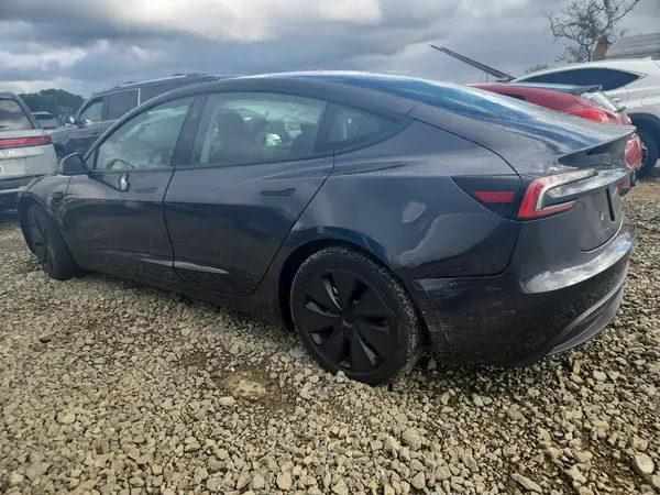 5YJ3E1EB4RF739837 2024 TESLA MODEL 3 - Image 2