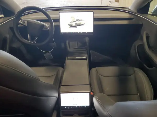 5YJ3E1EB4RF743564 2024 TESLA MODEL 3 - Image 8