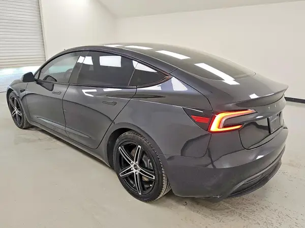 5YJ3E1EB4RF743791 2024 TESLA MODEL 3 - Image 2