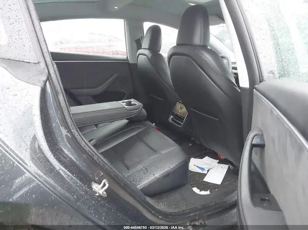 5YJ3E1EB4RF744696 2024 TESLA MODEL 3 - Image 8