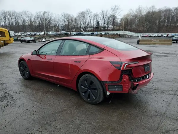 5YJ3E1EB4RF753687 2024 TESLA MODEL 3 - Image 2