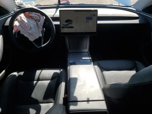 5YJ3E1EB4RF768223 2024 TESLA MODEL 3 - Image 8