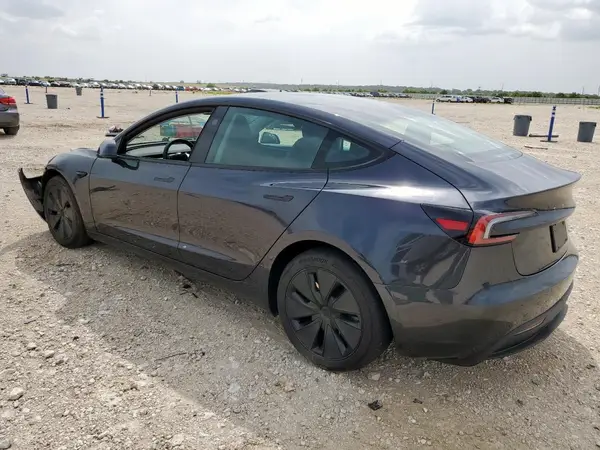 5YJ3E1EB4RF787208 2024 TESLA MODEL 3 - Image 2